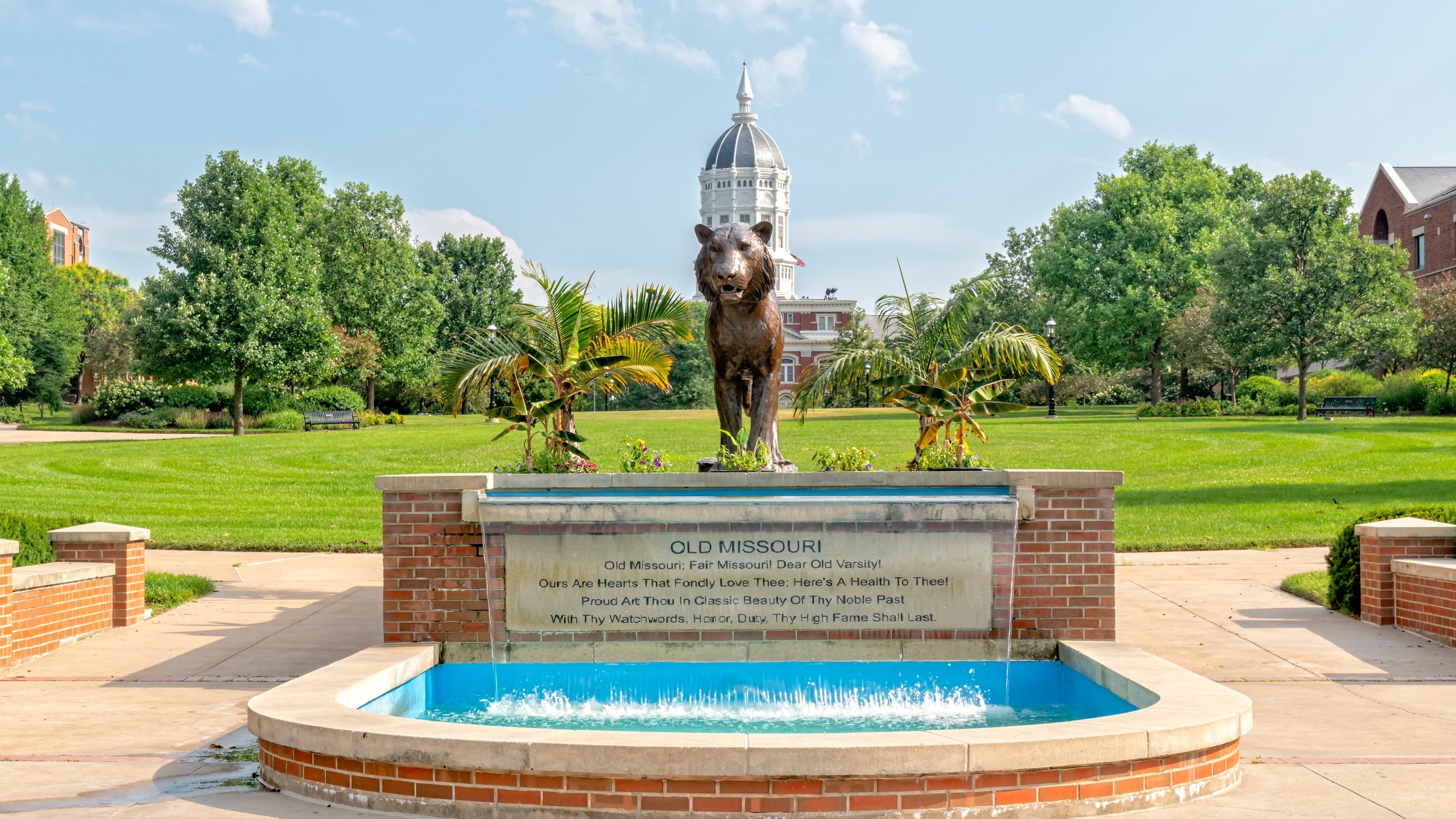 Picture of Old Missouri Fountain