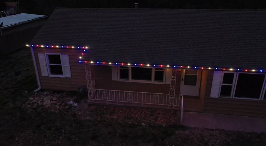 Picture of holiday lights during pandemic